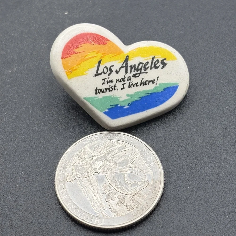 Los Angeles California I'm Not‎ A Tourist I Live Here! Ceramic Heart Hat Pin